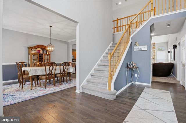 17 CARRIAGE CIR, Royersford, PA 19468