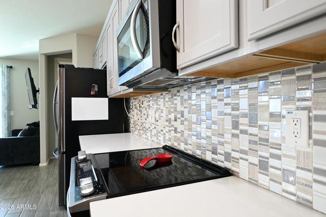 18397 W Ida Lane, Surprise, AZ 85387