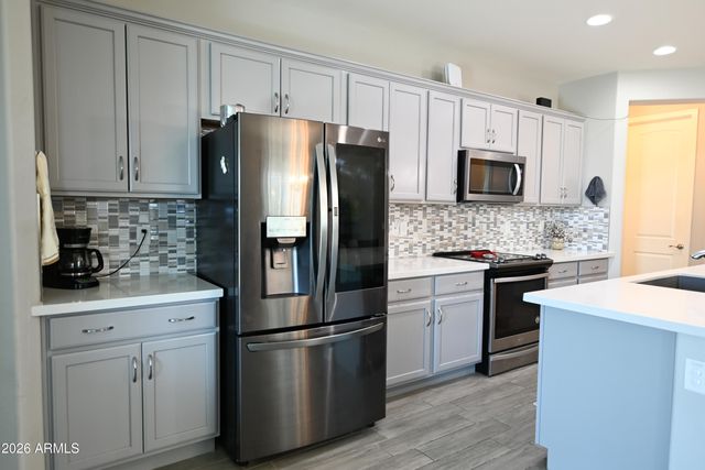 18397 W Ida Lane, Surprise, AZ 85387