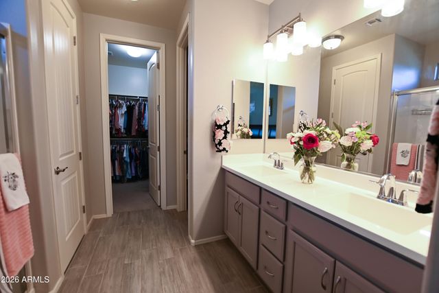 18397 W Ida Lane, Surprise, AZ 85387