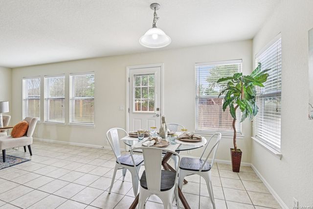 5508 COLUMBIA DR, Cibolo, TX 78108