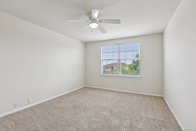 5508 COLUMBIA DR, Cibolo, TX 78108