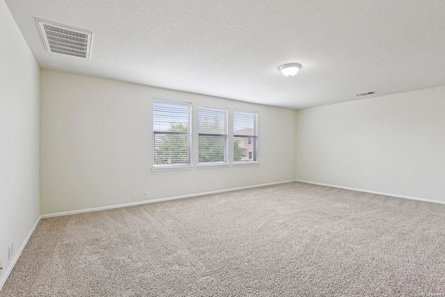 5508 COLUMBIA DR, Cibolo, TX 78108