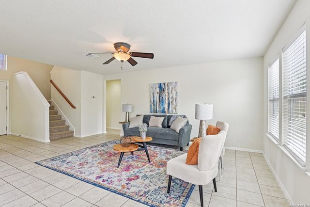 5508 COLUMBIA DR, Cibolo, TX 78108