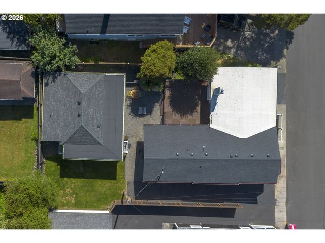 144 6TH Ave, Seaside, OR 97138