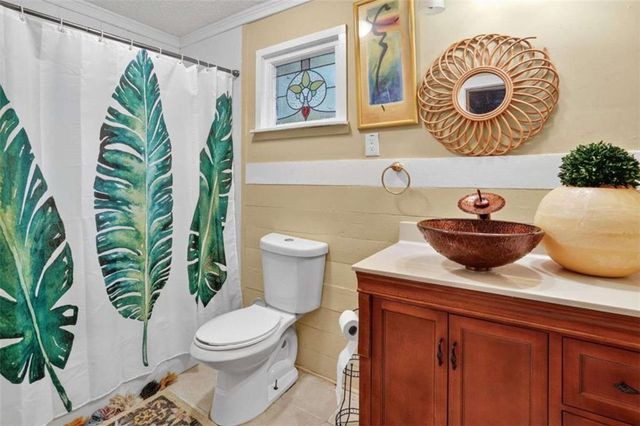 2715 Riggs Drive, East Point, GA 30344