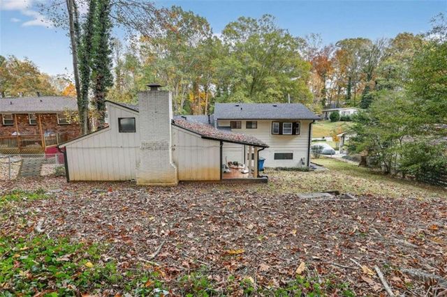 2715 Riggs Drive, East Point, GA 30344