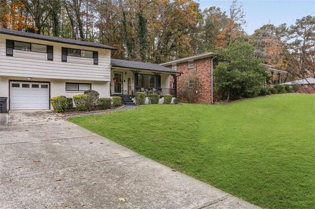 2715 Riggs Drive, East Point, GA 30344