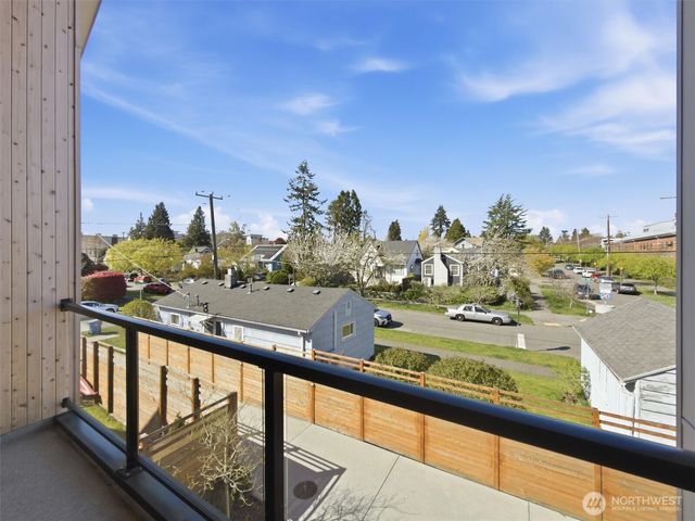 7354 Alonzo Ave NW, Seattle, WA 98117