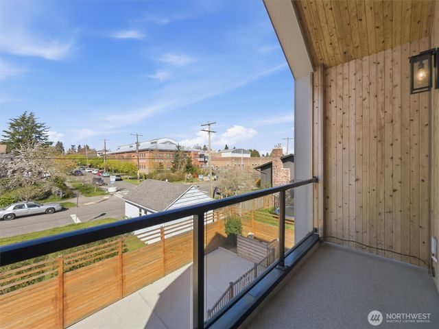 7354 Alonzo Ave NW, Seattle, WA 98117