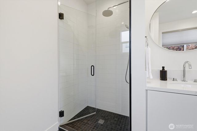 7354 Alonzo Ave NW, Seattle, WA 98117