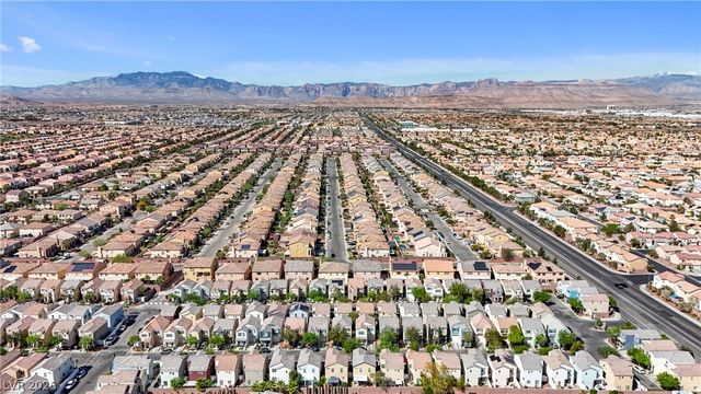 8150 Misty Sage Street, Las Vegas, NV 89139