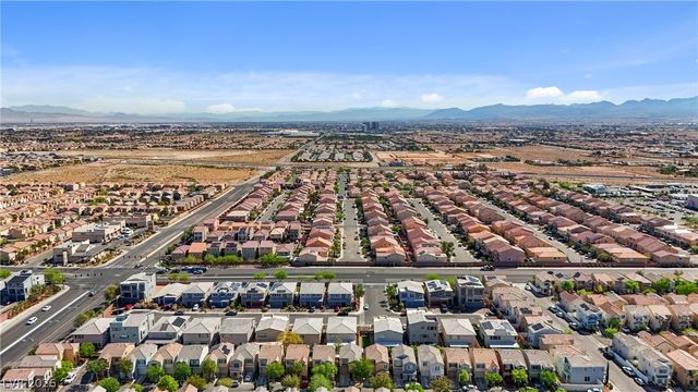 8150 Misty Sage Street, Las Vegas, NV 89139