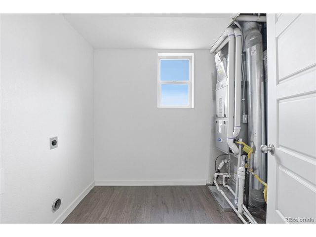 6745 Shadow Star Dr, Colorado Springs, CO 80927