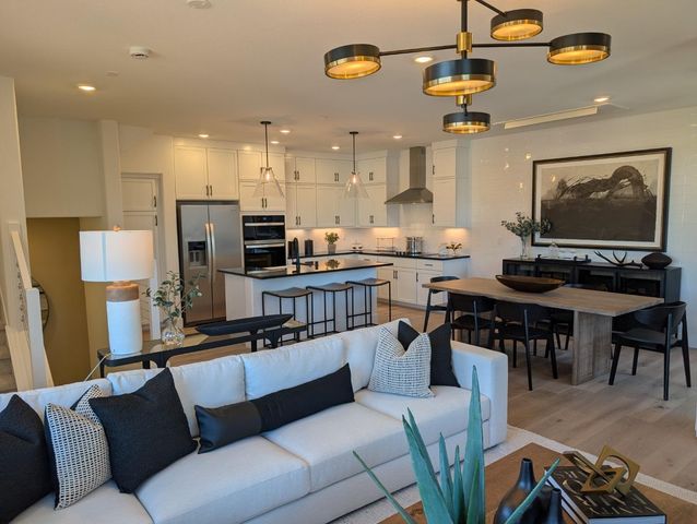 285 Dreamland Way 69-07 - Plan 2, Campbell, CA 95008