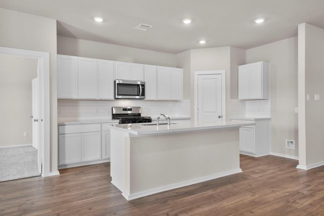 230 Bay Laurel Court, Alvin, TX 77511