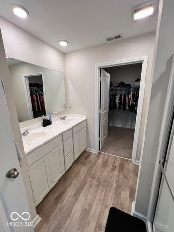 1466 Fleming Drive, Greenfield, IN 46140