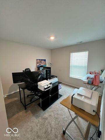 1466 Fleming Drive, Greenfield, IN 46140