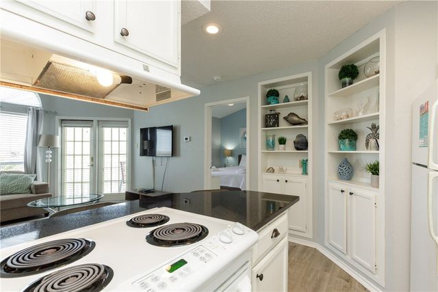 14721 Whitecap Blvd 327, Corpus Christi, TX 78418