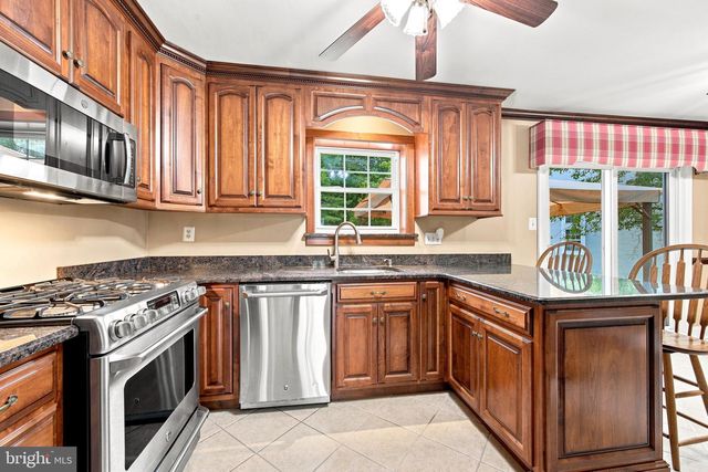 508 CAROUSEL CIR, West Norriton, PA 19403