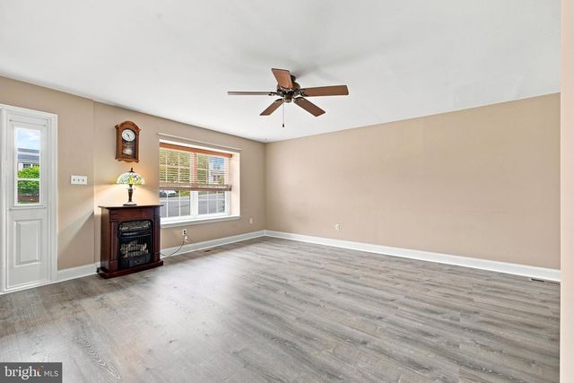 508 CAROUSEL CIR, West Norriton, PA 19403