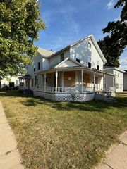 56 Waldron Street, Hillsdale, MI 49242