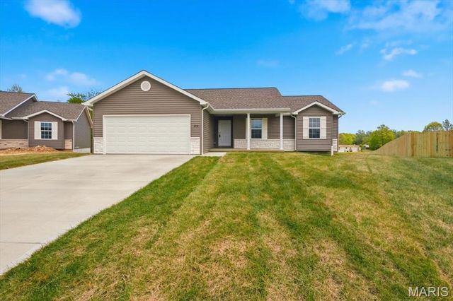 179 Rivers Edge Drive, Moscow Mills, MO 63362