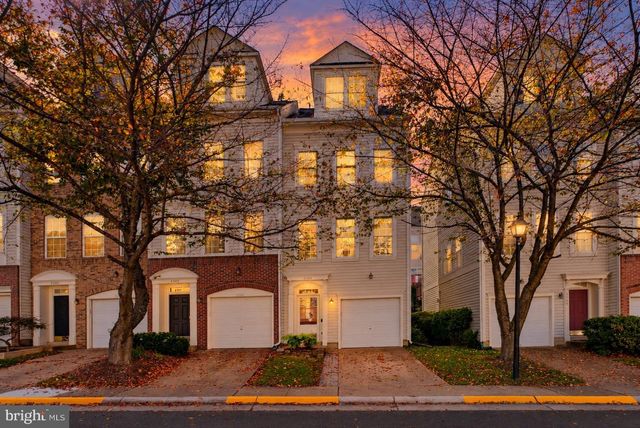 5308 ARAPAHO LN, Alexandria, VA 22312