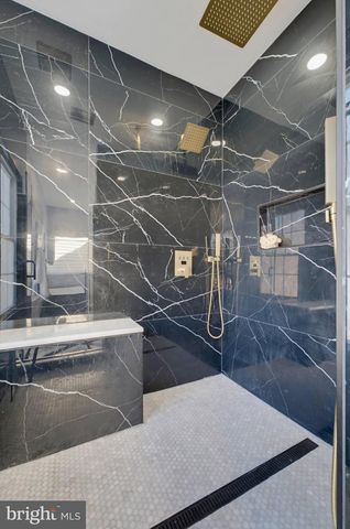 5308 ARAPAHO LN, Alexandria, VA 22312