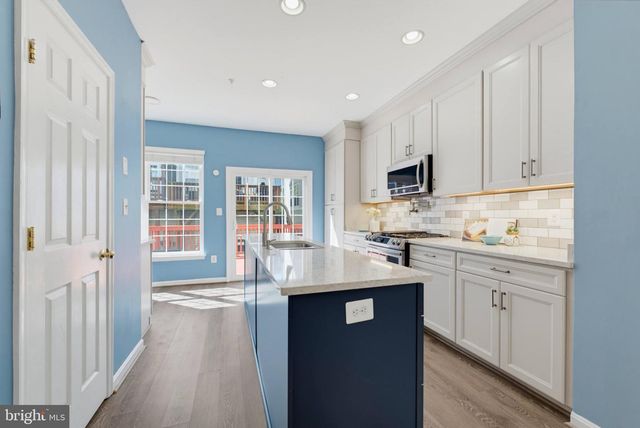 5308 ARAPAHO LN, Alexandria, VA 22312