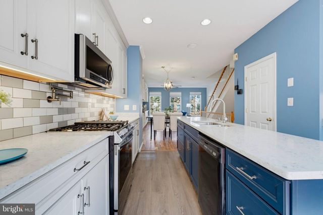 5308 ARAPAHO LN, Alexandria, VA 22312