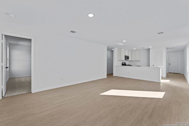 3820 Swift Fox Rd, New Braunfels, TX 78130