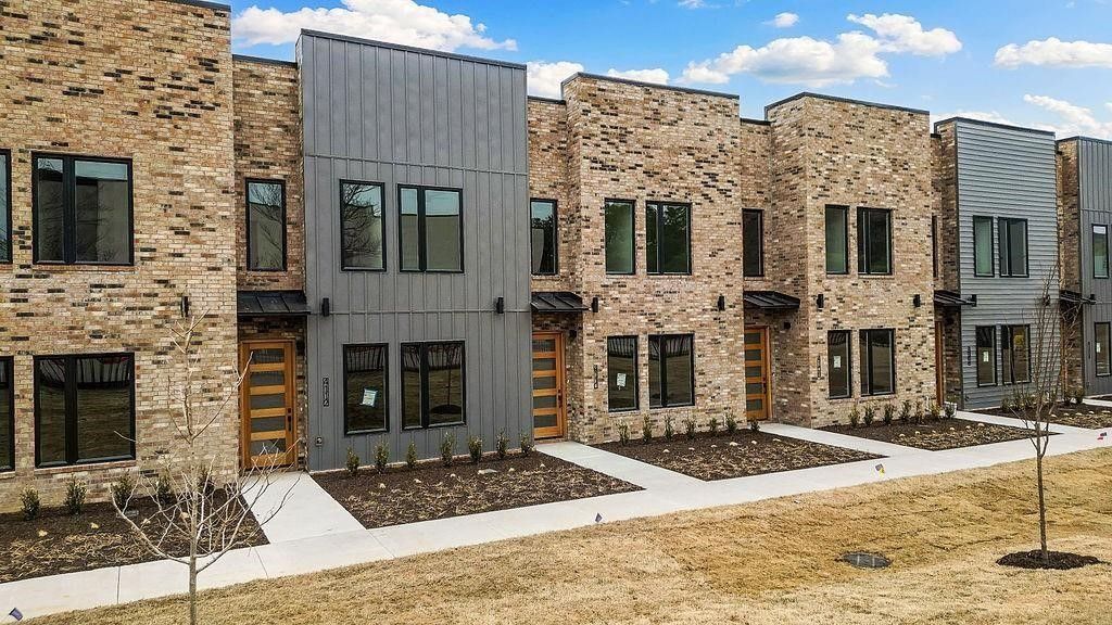 4124 W Olive Street, Rogers, AR 72756