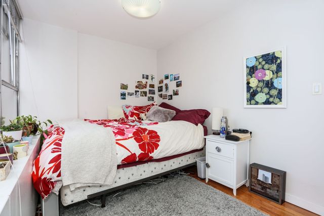 655 W Irving Park Road 1017, Chicago, IL 60613