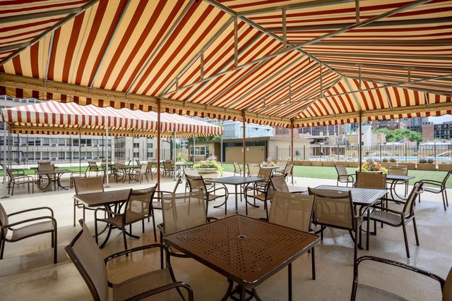 655 W Irving Park Road 1017, Chicago, IL 60613