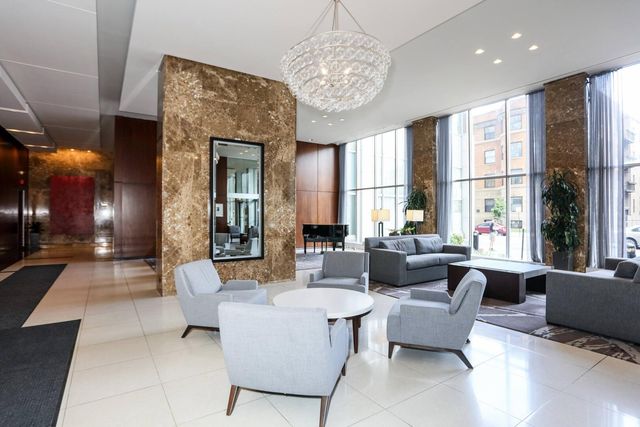 655 W Irving Park Road 1017, Chicago, IL 60613