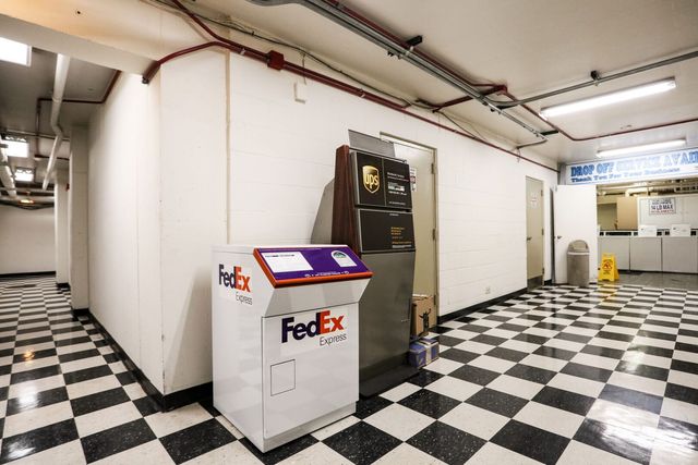 655 W Irving Park Road 1017, Chicago, IL 60613