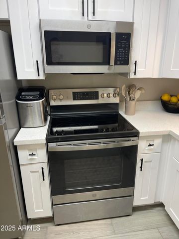 4901 S CALLE LOS CERROS Drive 206, Tempe, AZ 85282