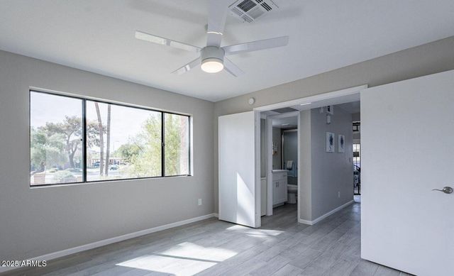 4901 S CALLE LOS CERROS Drive 206, Tempe, AZ 85282