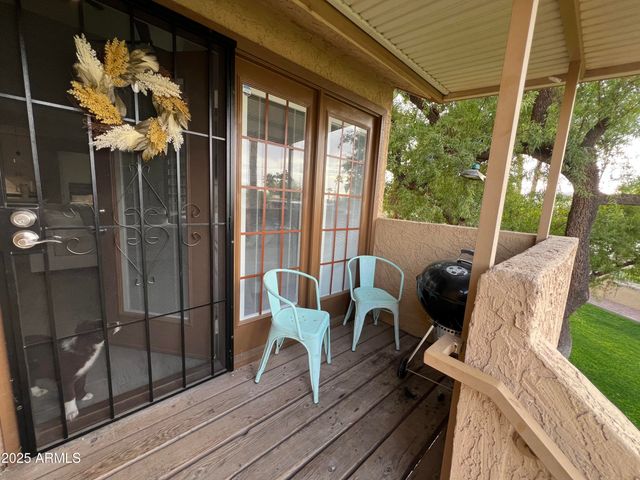 4901 S CALLE LOS CERROS Drive 206, Tempe, AZ 85282