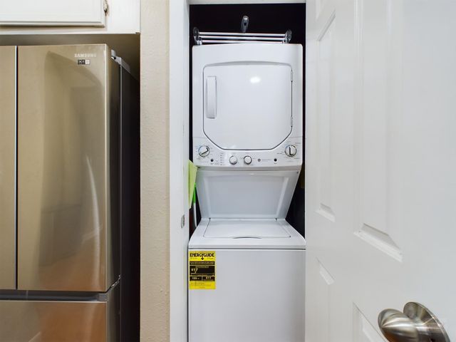 711 W 21st ST 304, Austin, TX 78705