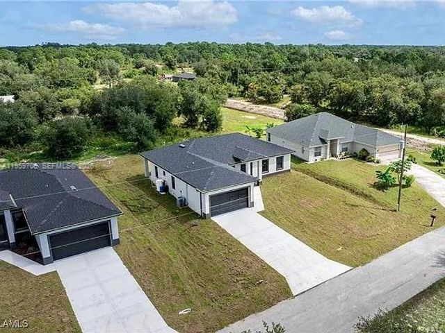 2602 73RD ST W, Lehigh Acres, FL 33971