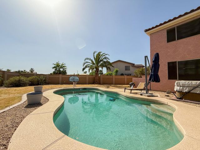 14385 W Verde Lane, Goodyear, AZ 85395