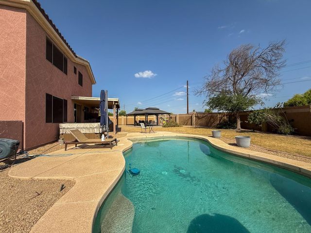 14385 W Verde Lane, Goodyear, AZ 85395