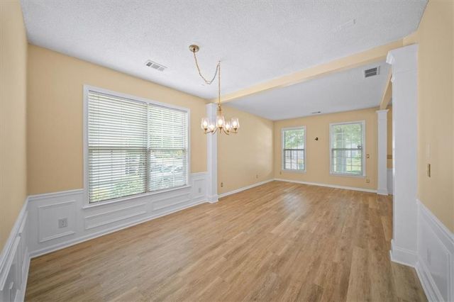 715 Purslane Way, Woodstock, GA 30188