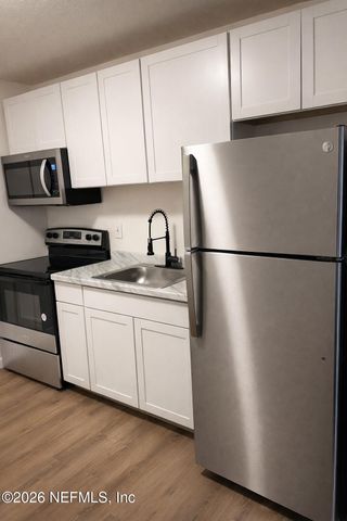 3415 SPRING GLEN Road, Jacksonville, FL 32207