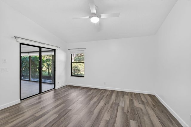 703 Saint Giles Court, Palm Beach Gardens, FL 33418