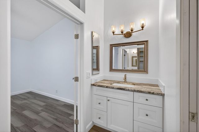 703 Saint Giles Court, Palm Beach Gardens, FL 33418