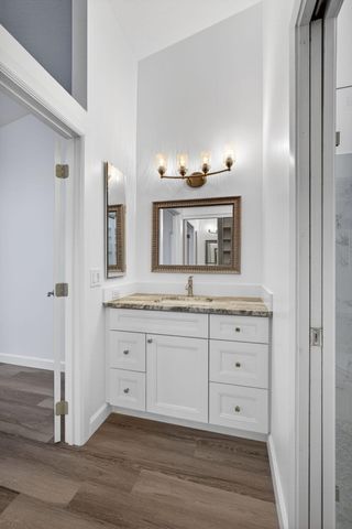 703 Saint Giles Court, Palm Beach Gardens, FL 33418