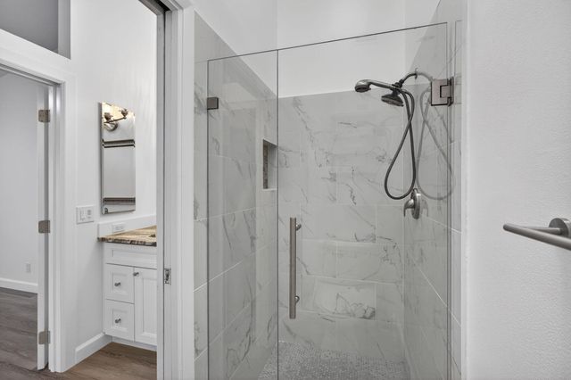 703 Saint Giles Court, Palm Beach Gardens, FL 33418